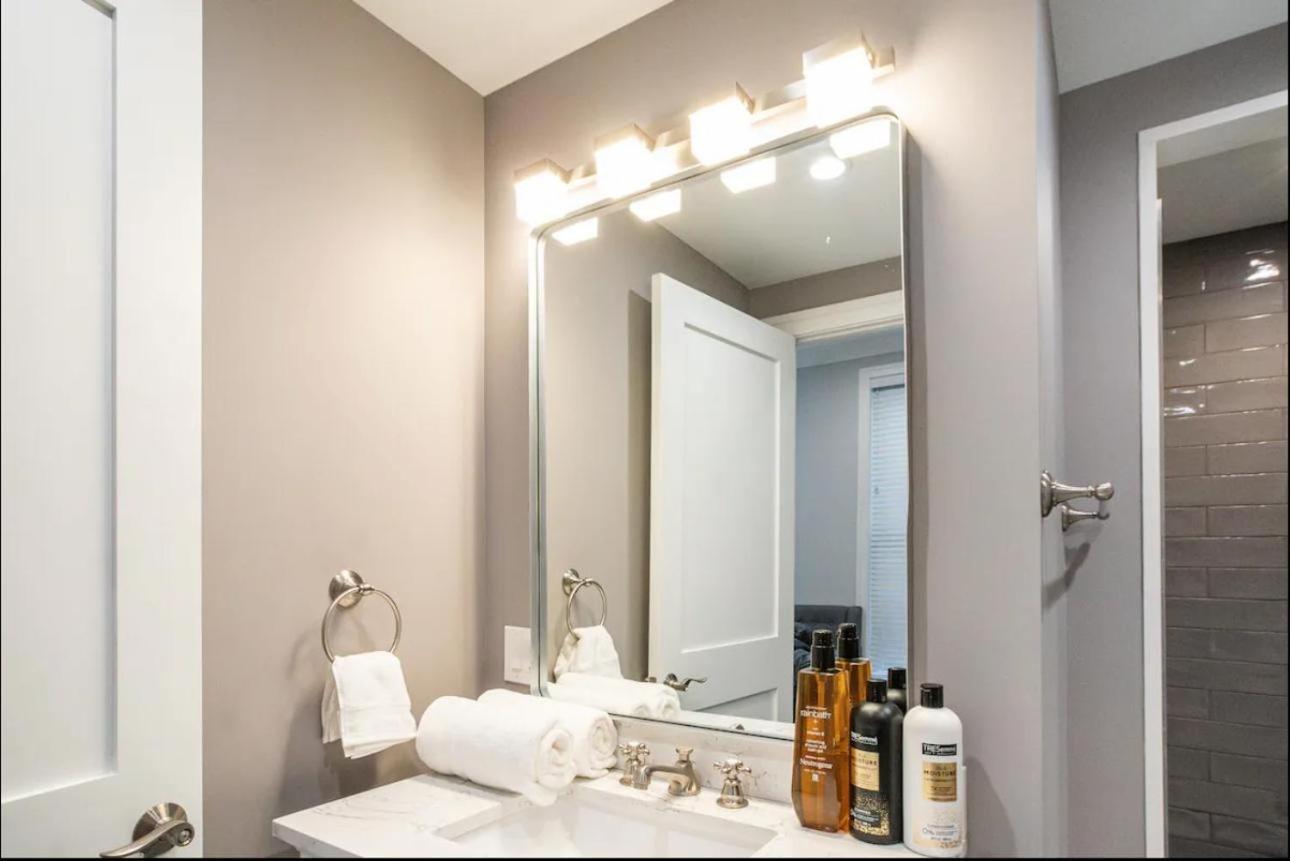 Gold Coast Pristine In Patio Free Parking Apartment