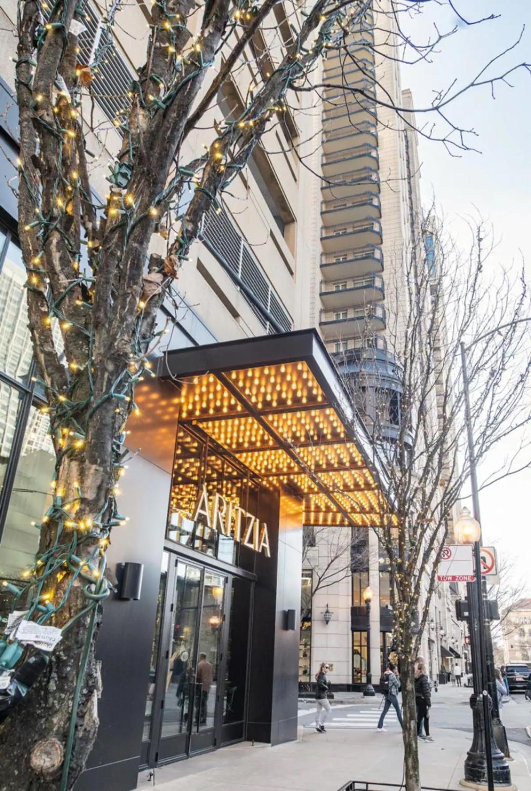 Gold Coast Pristine In Patio Free Parking Chicago
