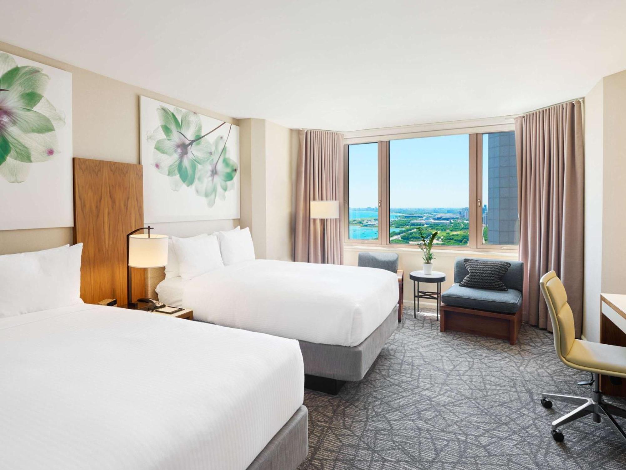 Fairmont Millennium Park Hotel 4*