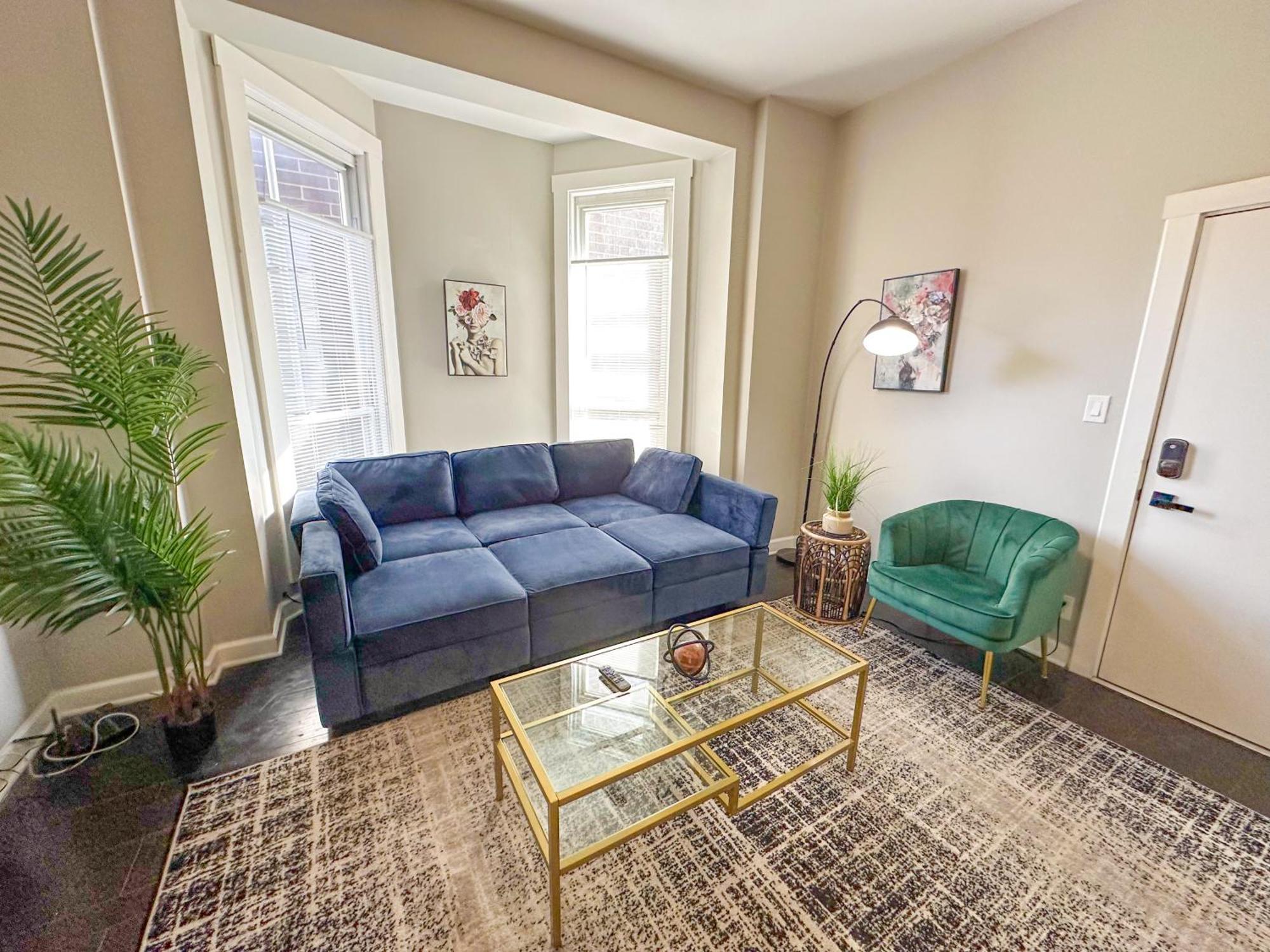 The Secret West Loop Oasis For Up To 4 Guests Apartment Chicago