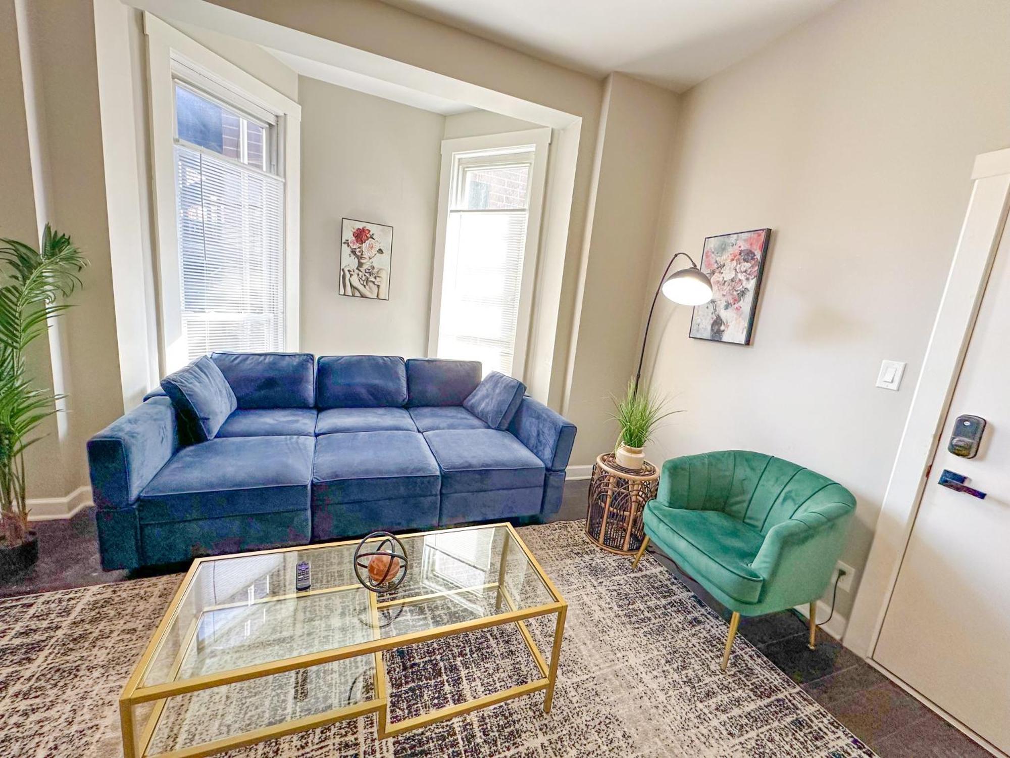 Apartment The Secret West Loop Oasis For Up To 4 Guests Chicago