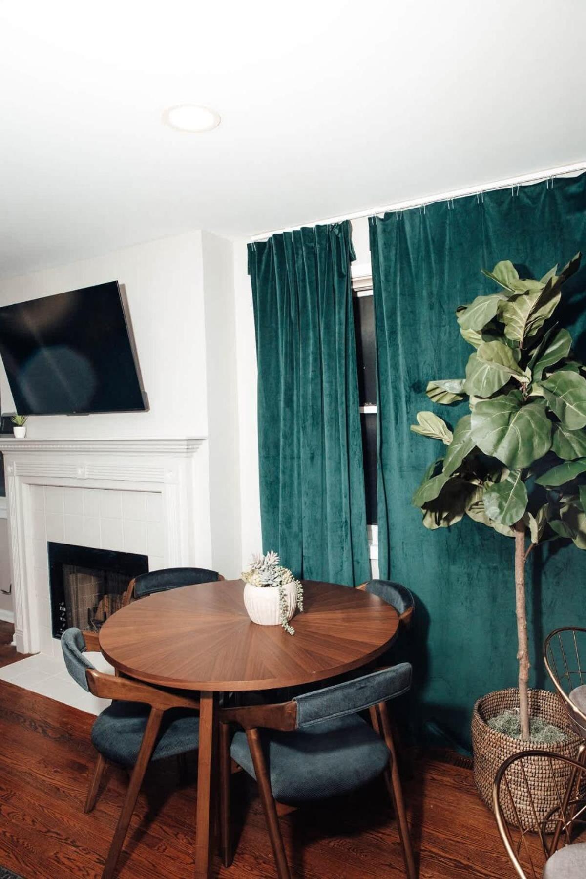 Modern & Spacious In Historic Bronzeville * Chicago