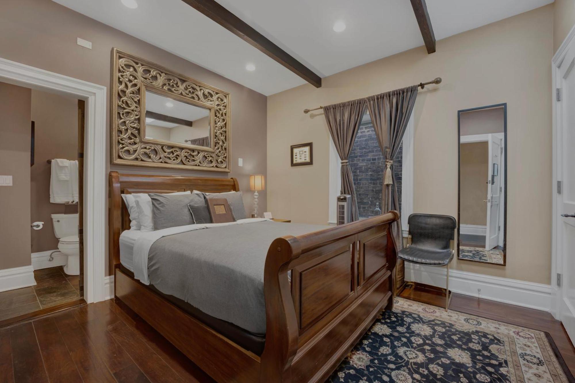 Bed & Breakfast D' Citta Chicago