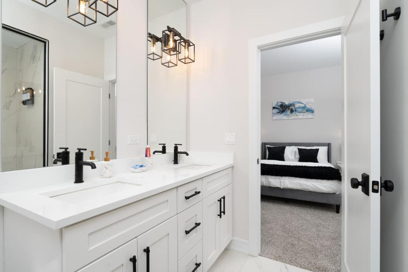 Modern 3br Near Dt Chi Apartment Chicago