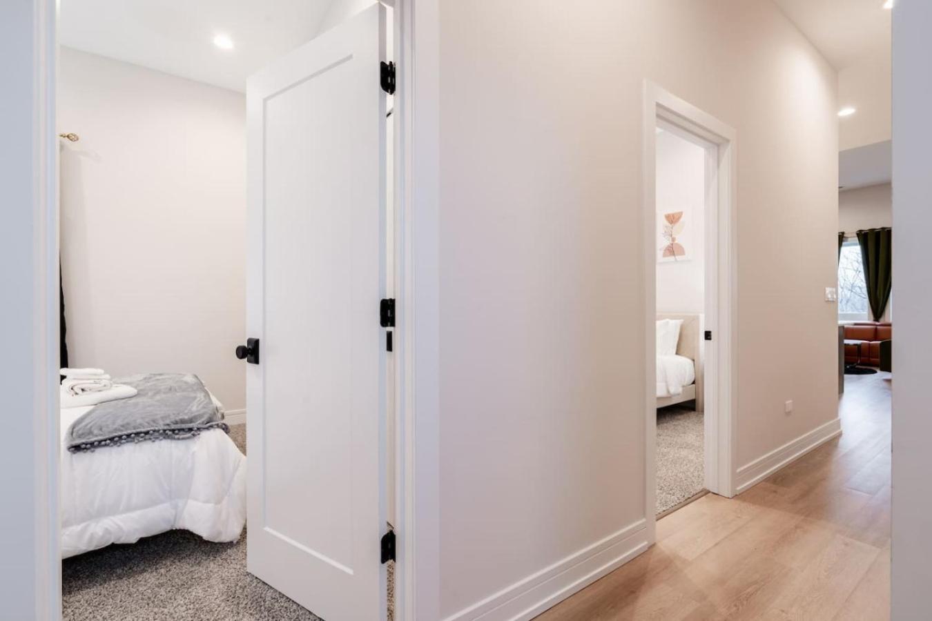 Modern 3br Near Dt Chi