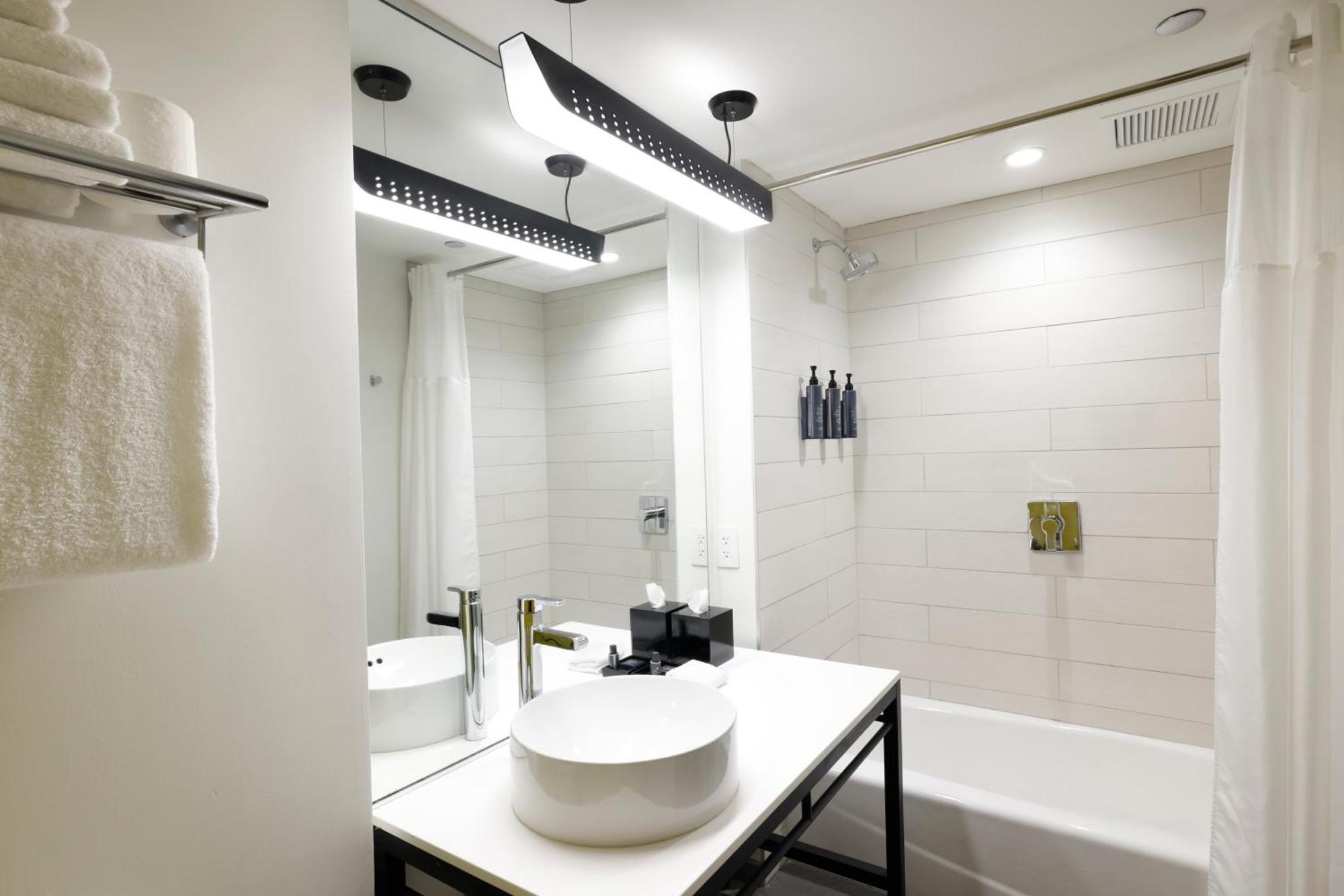 Aloft Mag Mile 3*
