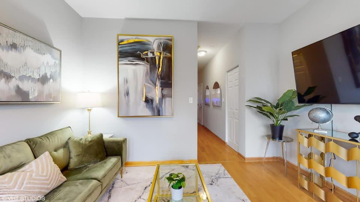Apartment Modern Escape Near Il Medical District Chicago