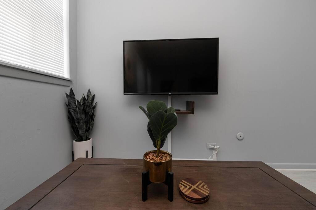 Modern Northside Apartment Chicago
