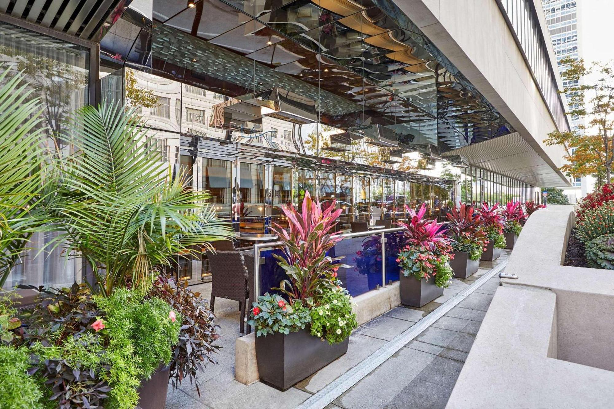 Radisson Blu Aqua Hotel, 4* Chicago