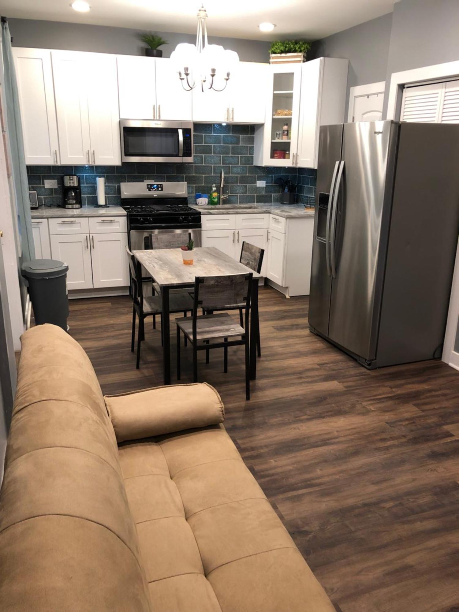 Apartment Urban Coach Casa - Medical District- 10 To Downtown *