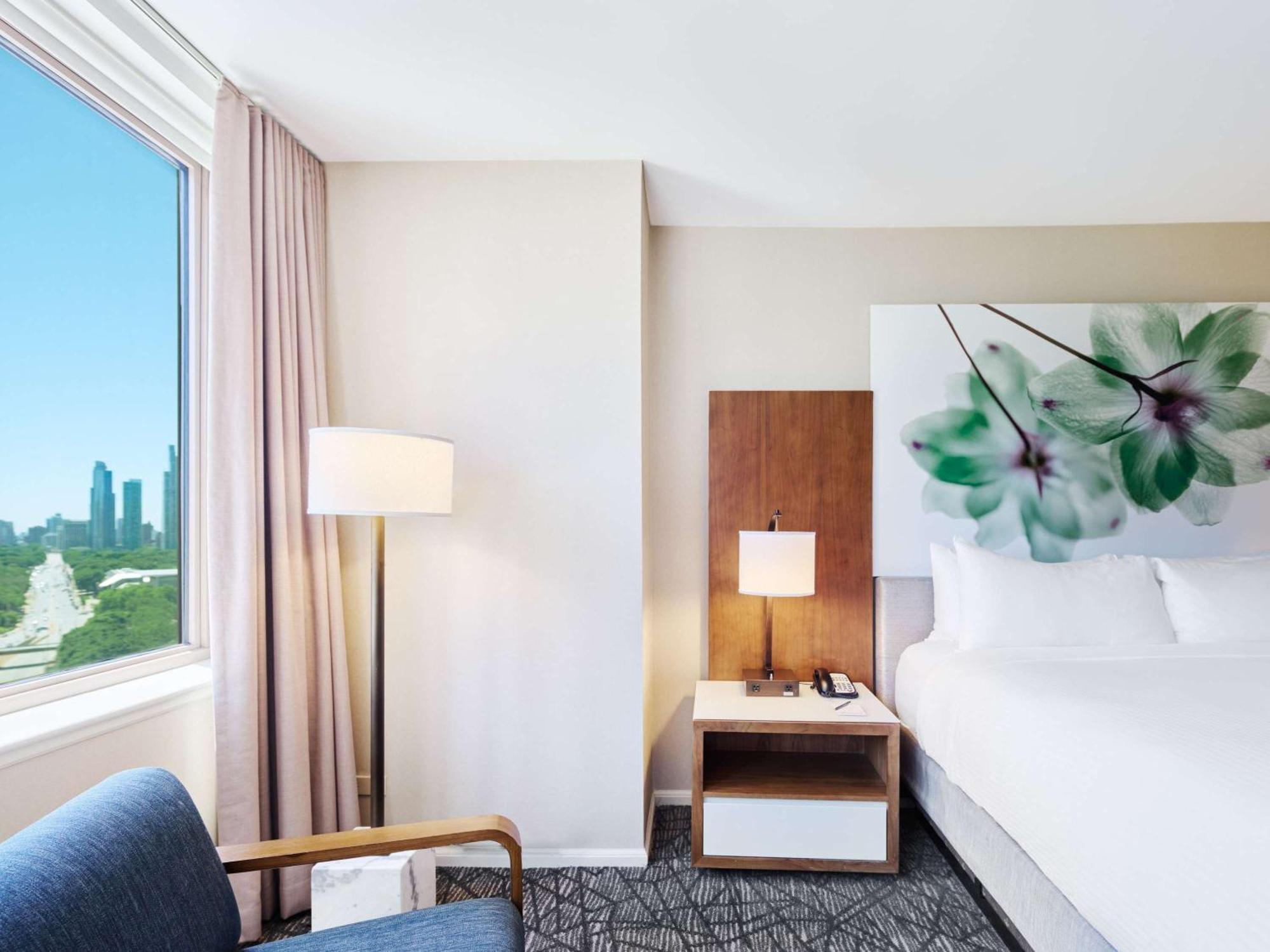 Fairmont Millennium Park Hotel 4*