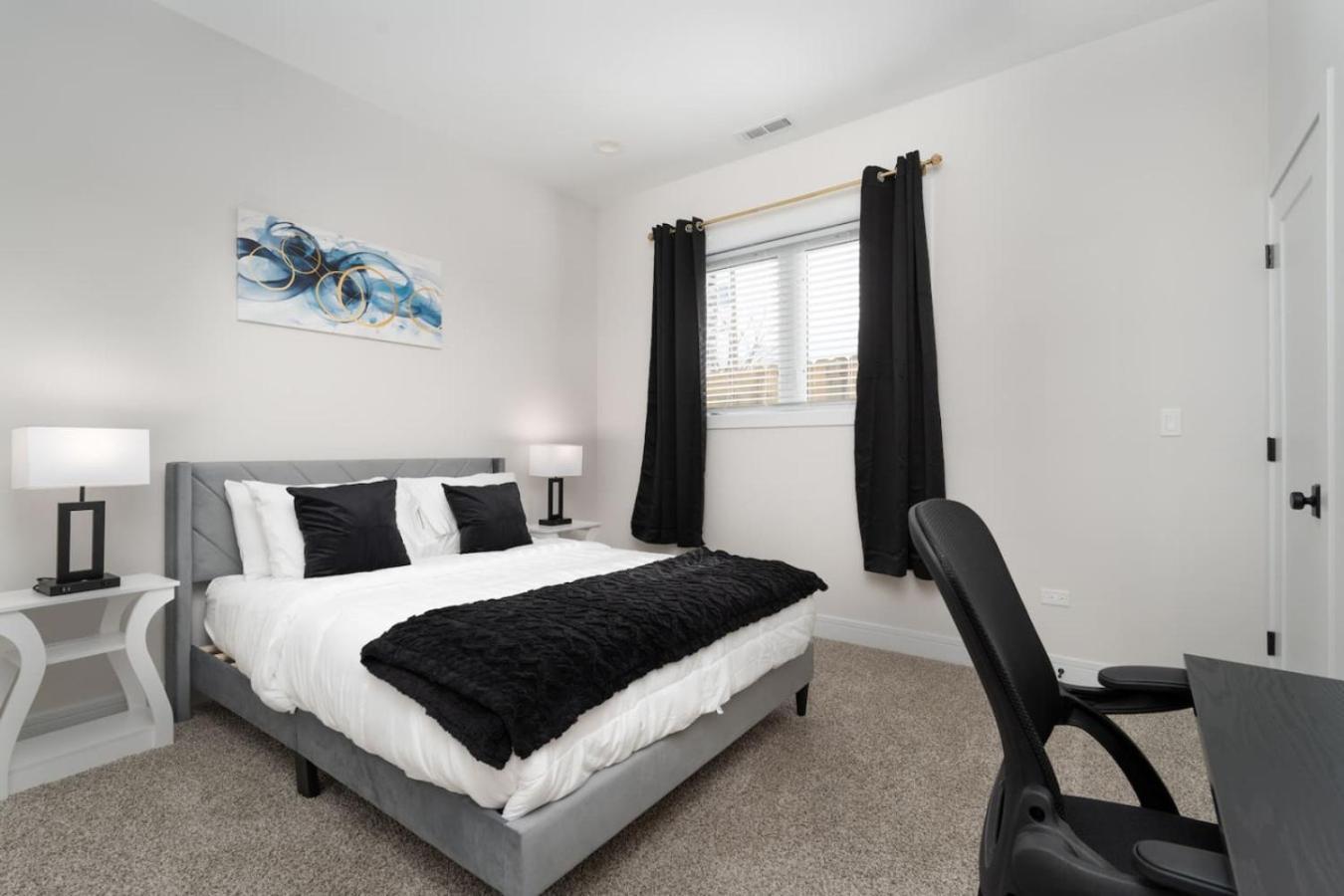 Affordable Private Apartment *