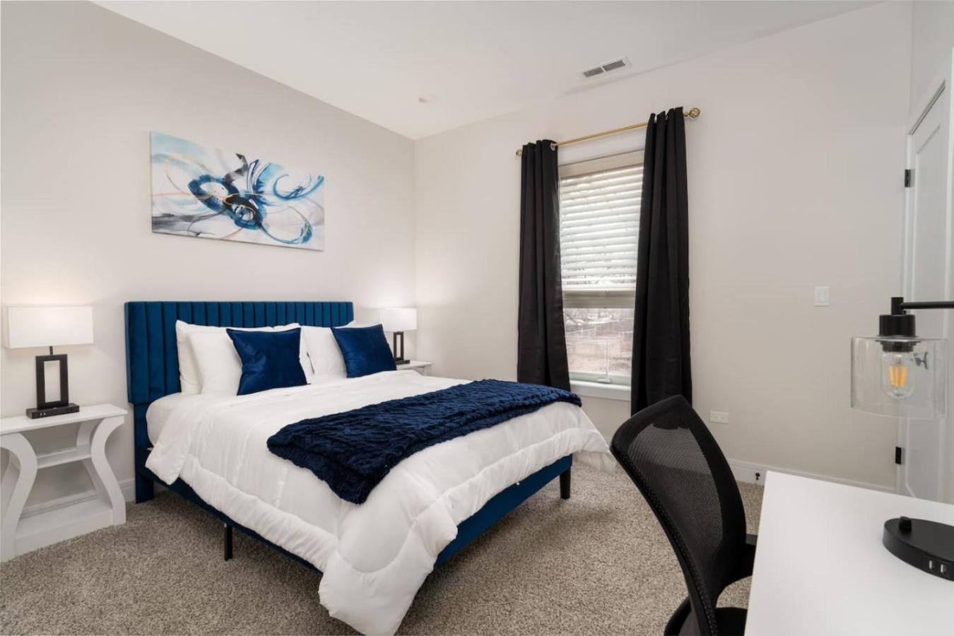 Affordable Private * Chicago