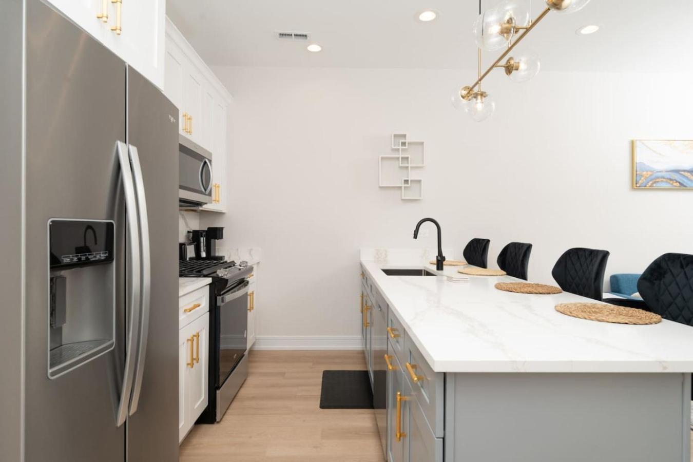 Affordable Private 2 Apartment