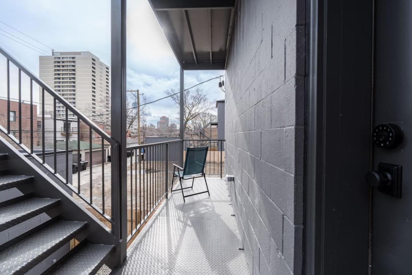 Affordable Private 1 * Chicago