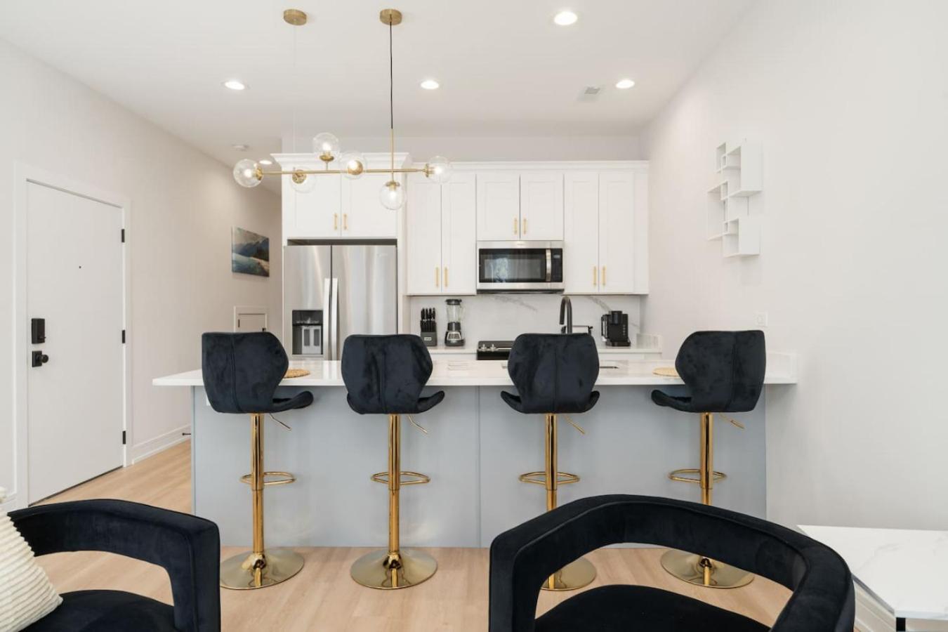 Affordable Private Apartment *