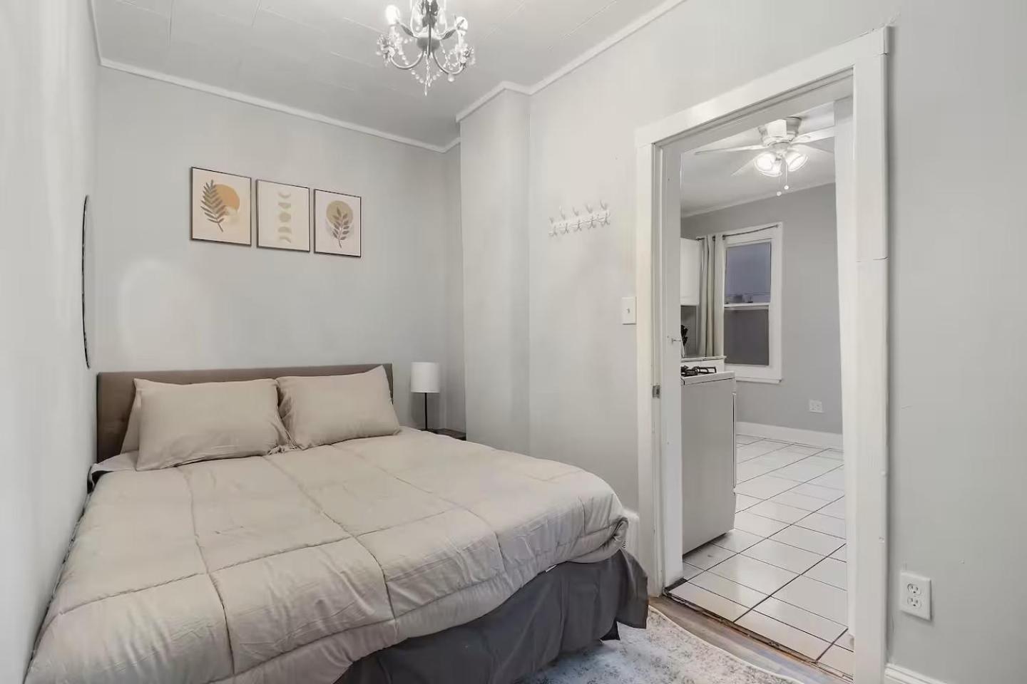 Explore The Sleek 2br Gem In North Apartment Chicago