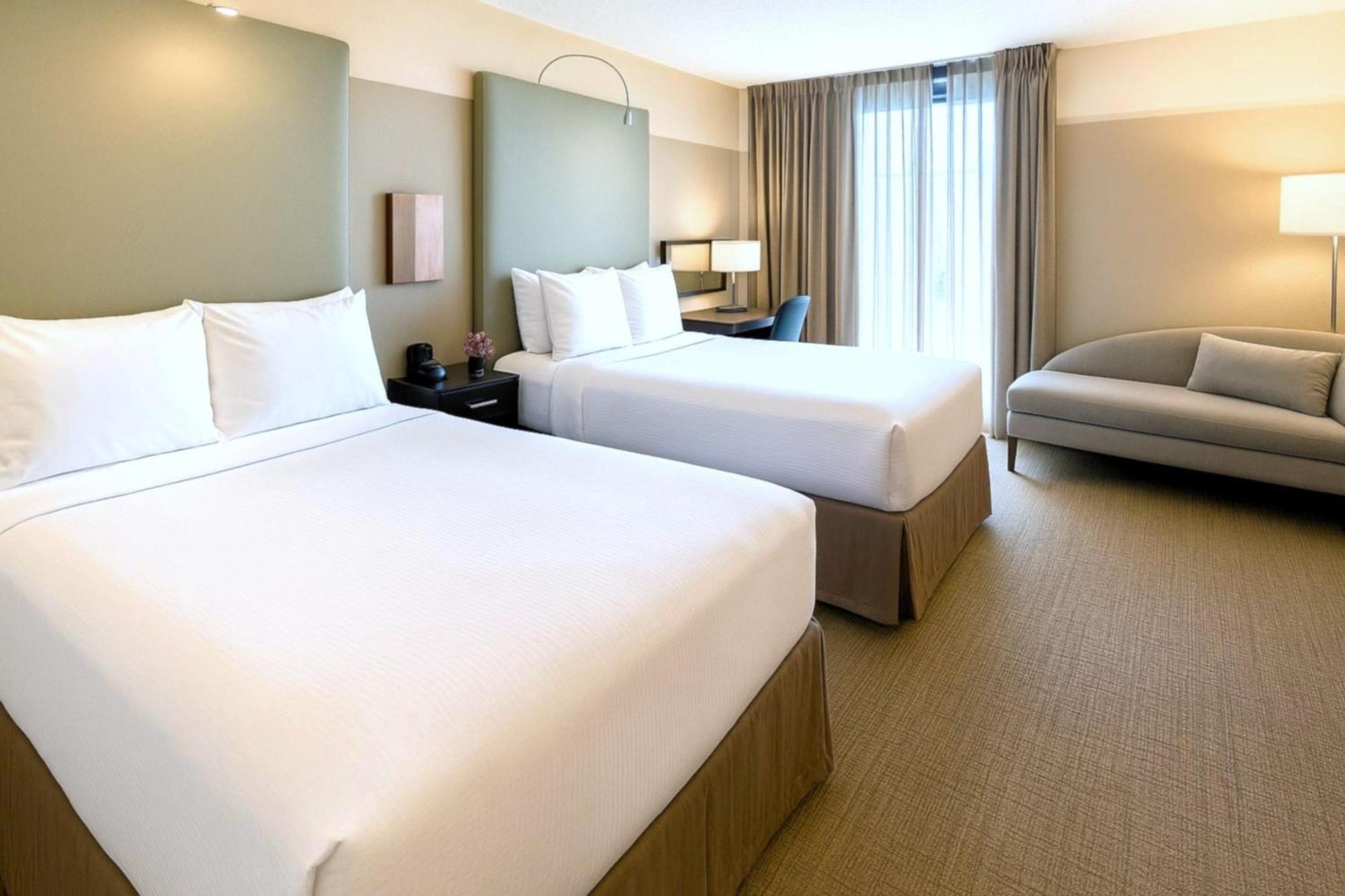 Crowne Plaza - West Loop By Ihg 3*