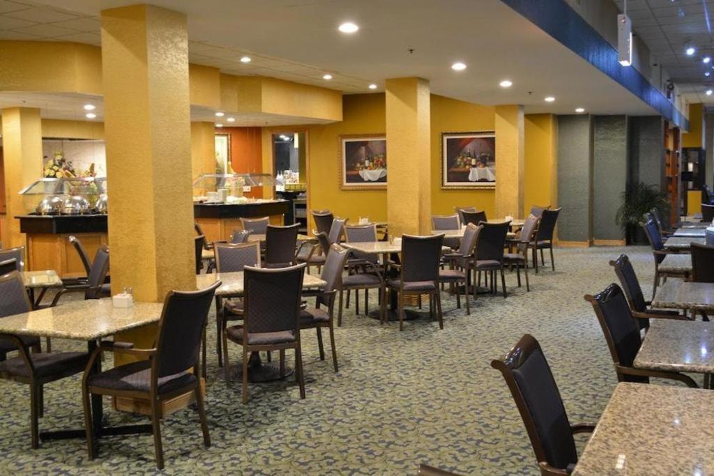 Shore Hotel Chicago