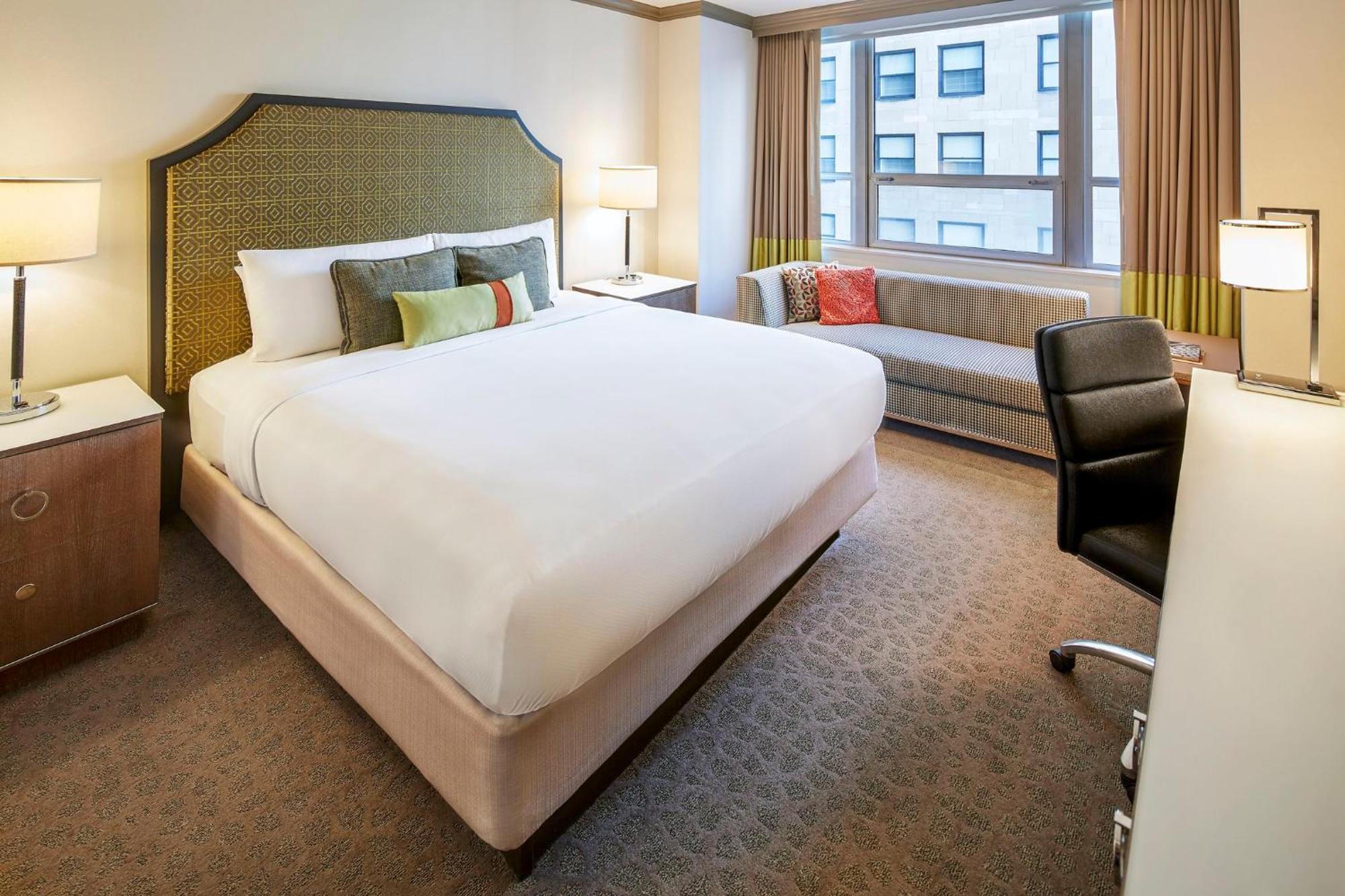 Intercontinental Magnificent Mile By Ihg Hotel