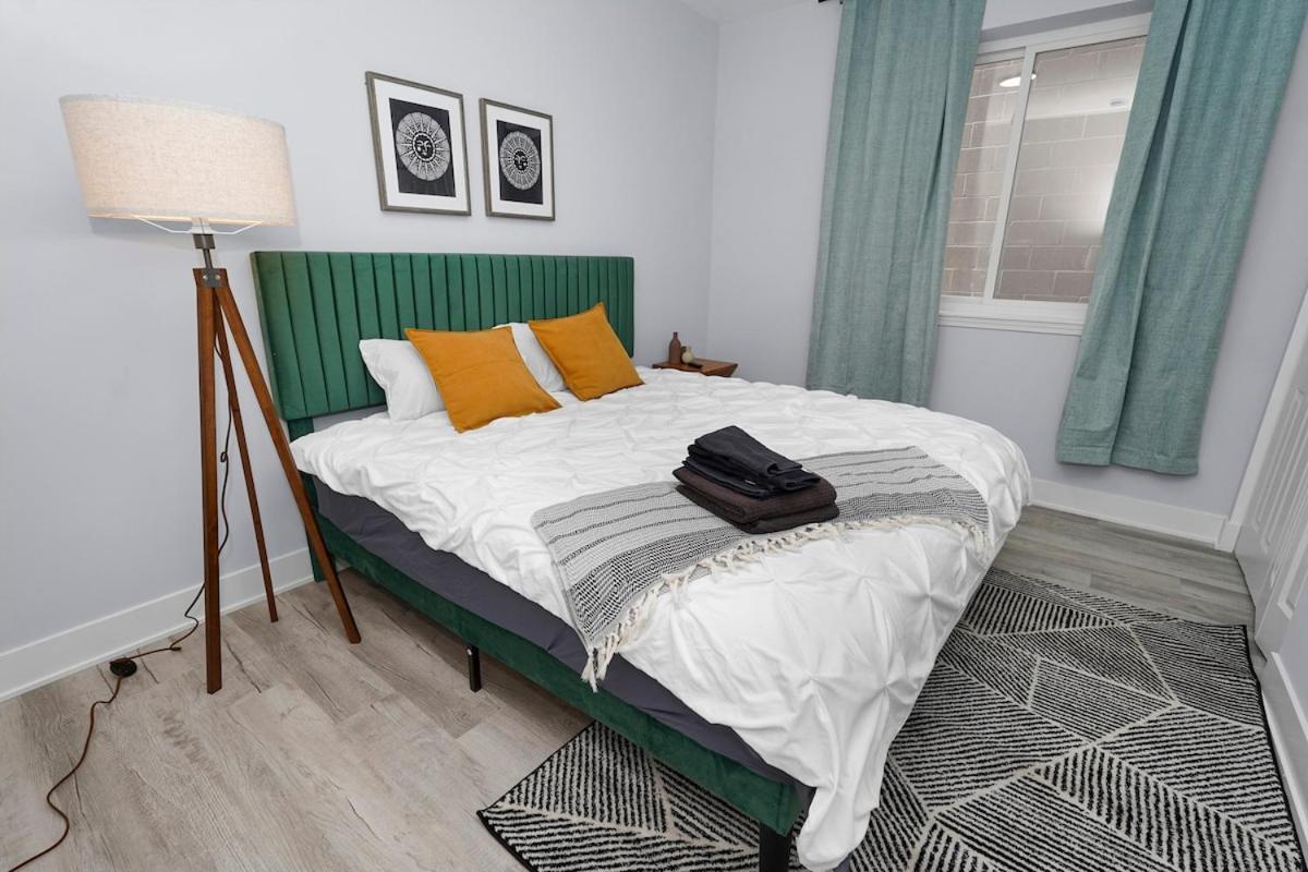 Spacious 3Br Family Oasis Sleeps 8 With Free Parking Near Medical District, Douglas Park And University Of Illinois Chicago Chicago