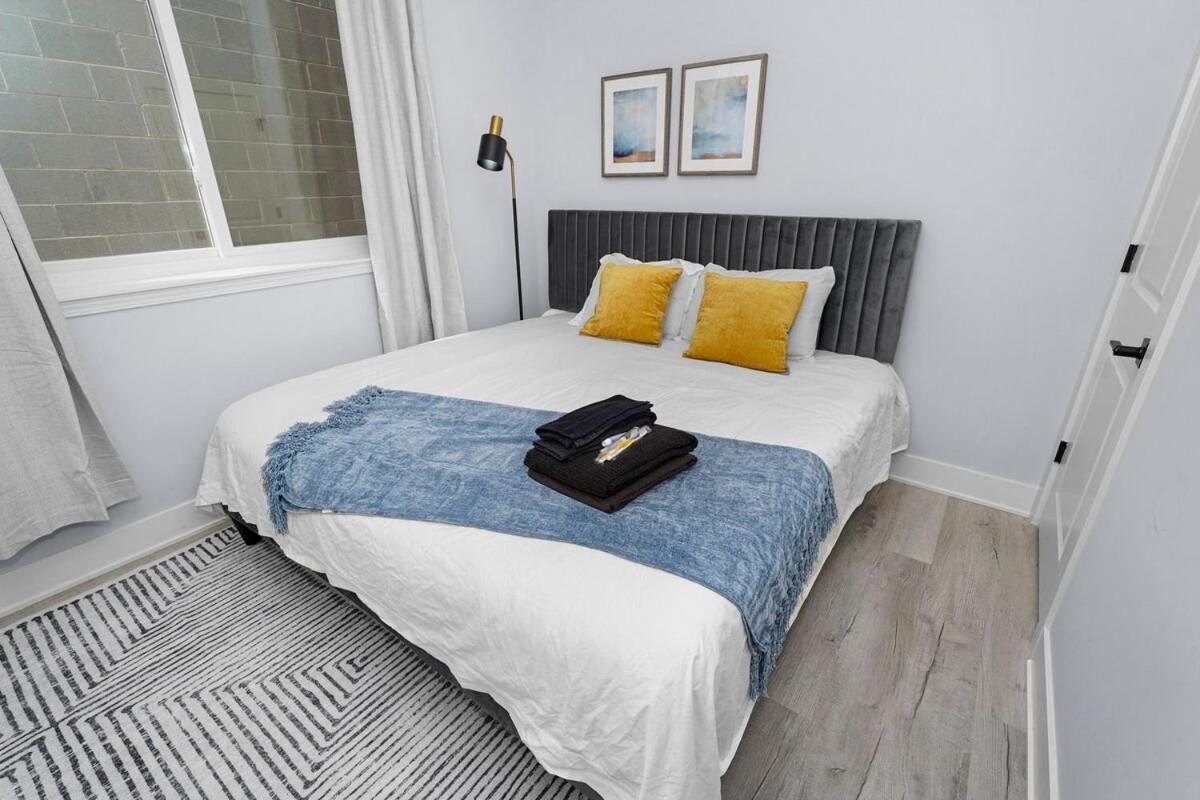 Spacious 3Br Family Oasis Sleeps 8 With Free Parking Near Medical District, Douglas Park And University Of Illinois Chicago