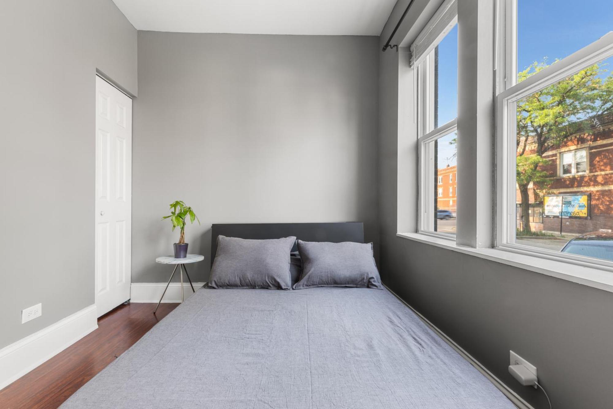 Private In Stylish Humboldt Park Retreat Aparthotel *