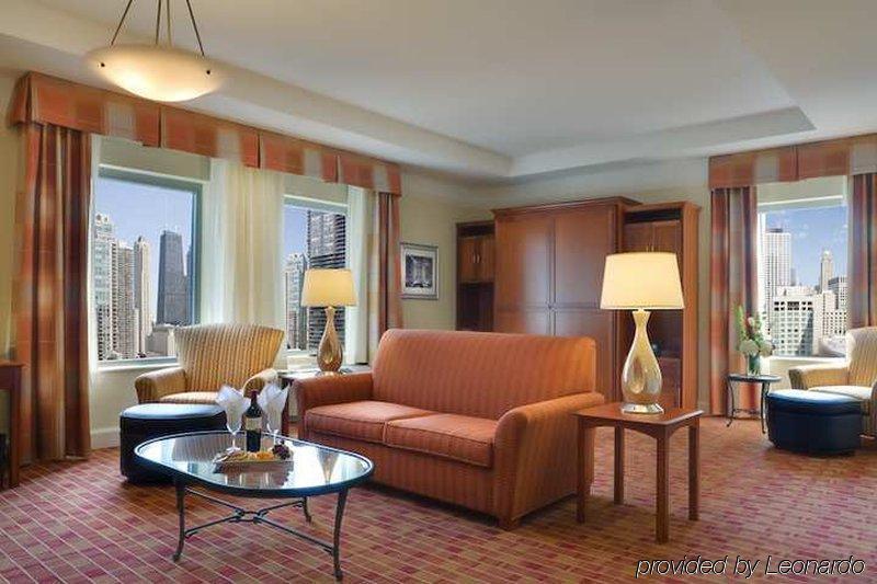 Hilton Garden Downtown/magnificent Mile Hotel
