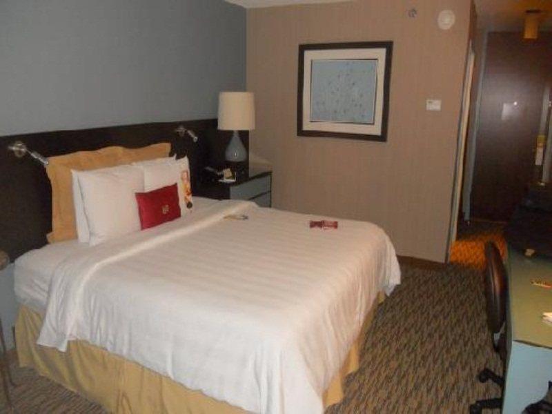 Crowne Plaza - West Loop By Ihg