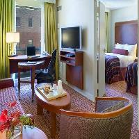 Hotel Hilton Magnificent Mile 3*