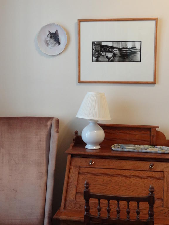 House Of Two Urns Bed & Breakfast Chicago