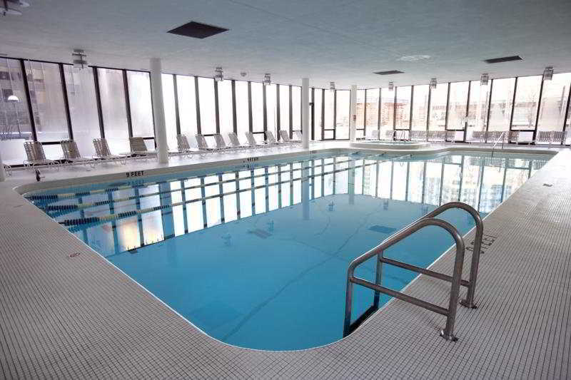 Doubletree By Hilton Magnificent Mile 4*