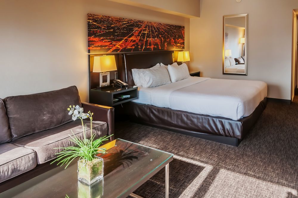 Mart Plaza River North, An Ihg 4* Chicago