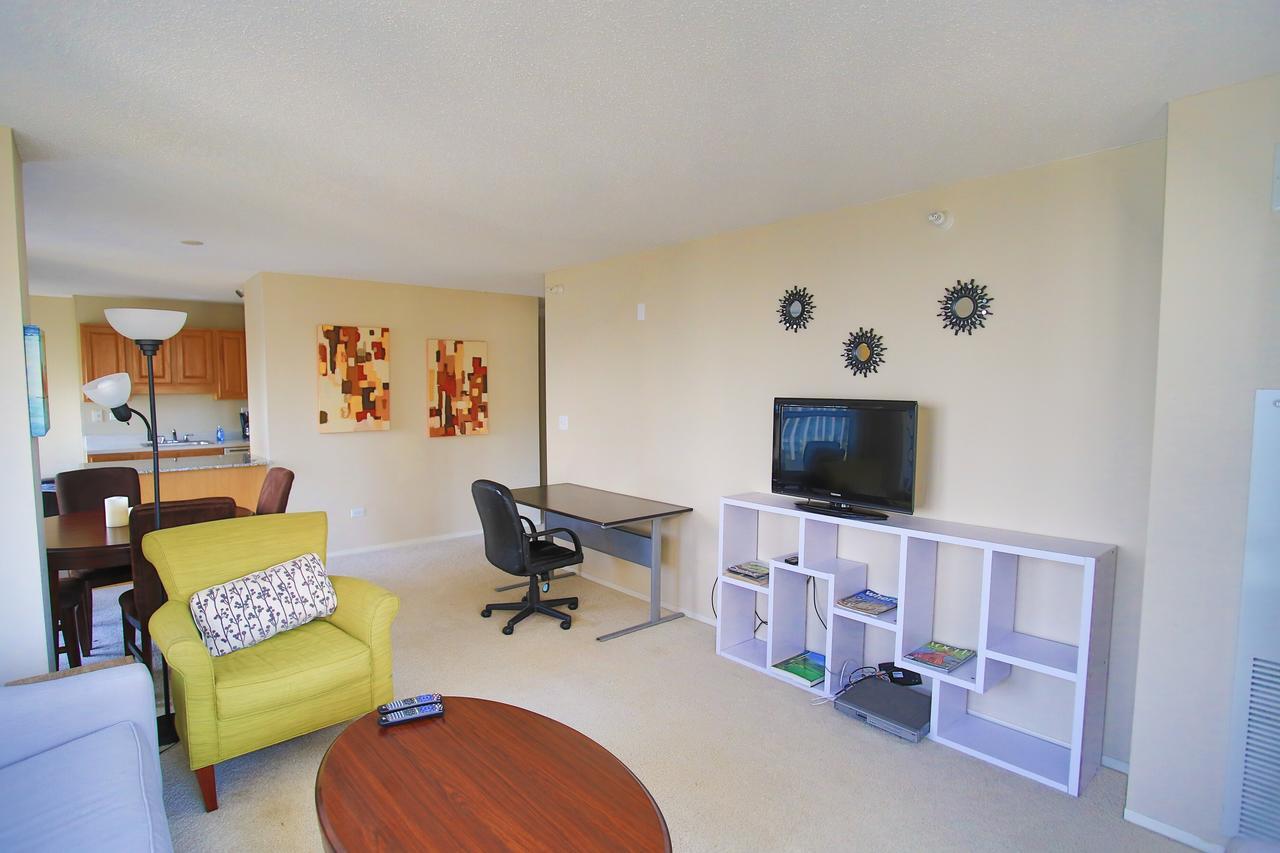 The Shoreham Apartment Chicago