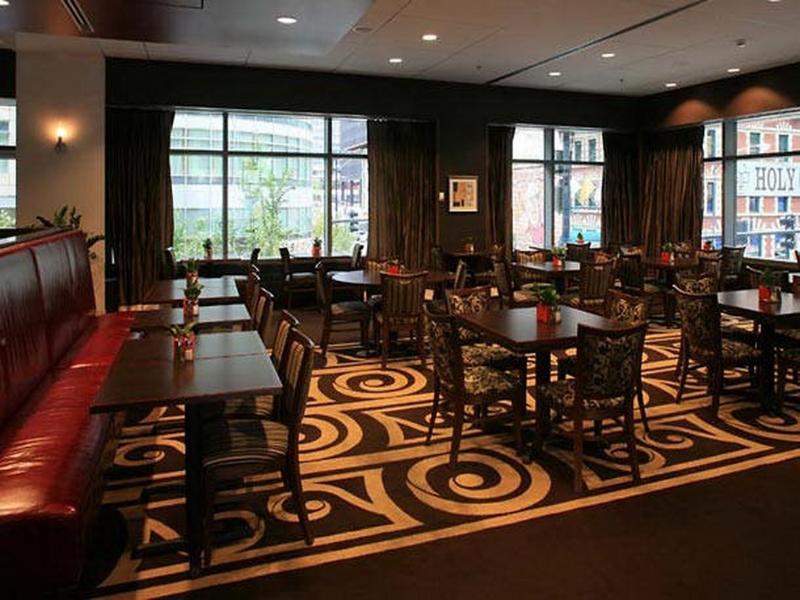 By Marriott Downtown/river North Hotel Chicago