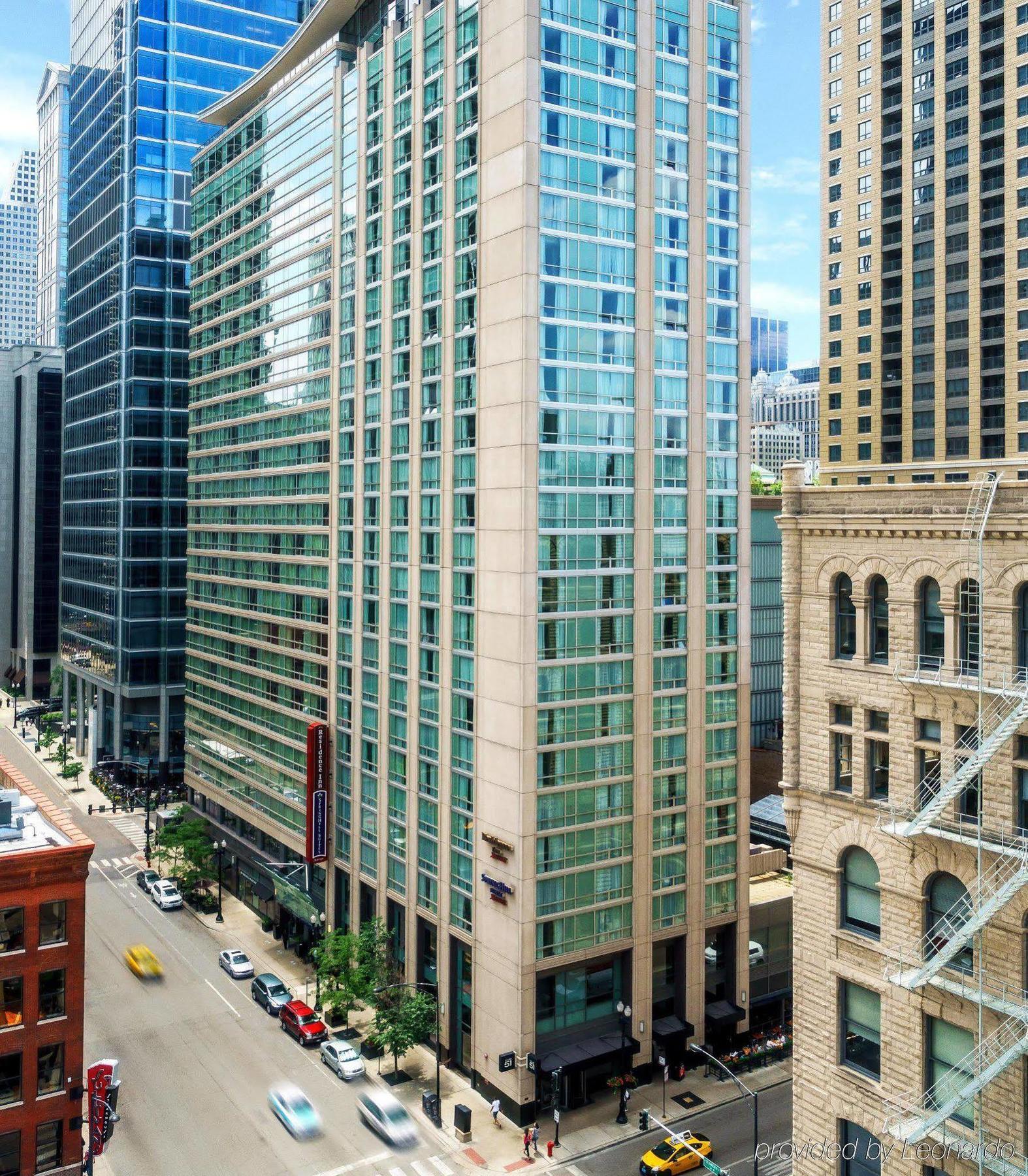 Hotel By Marriott Downtown/river North 3*