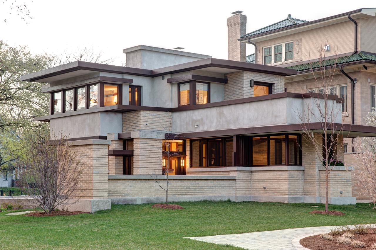 Frank Lloyd Wright's Emil Bach House Holiday home