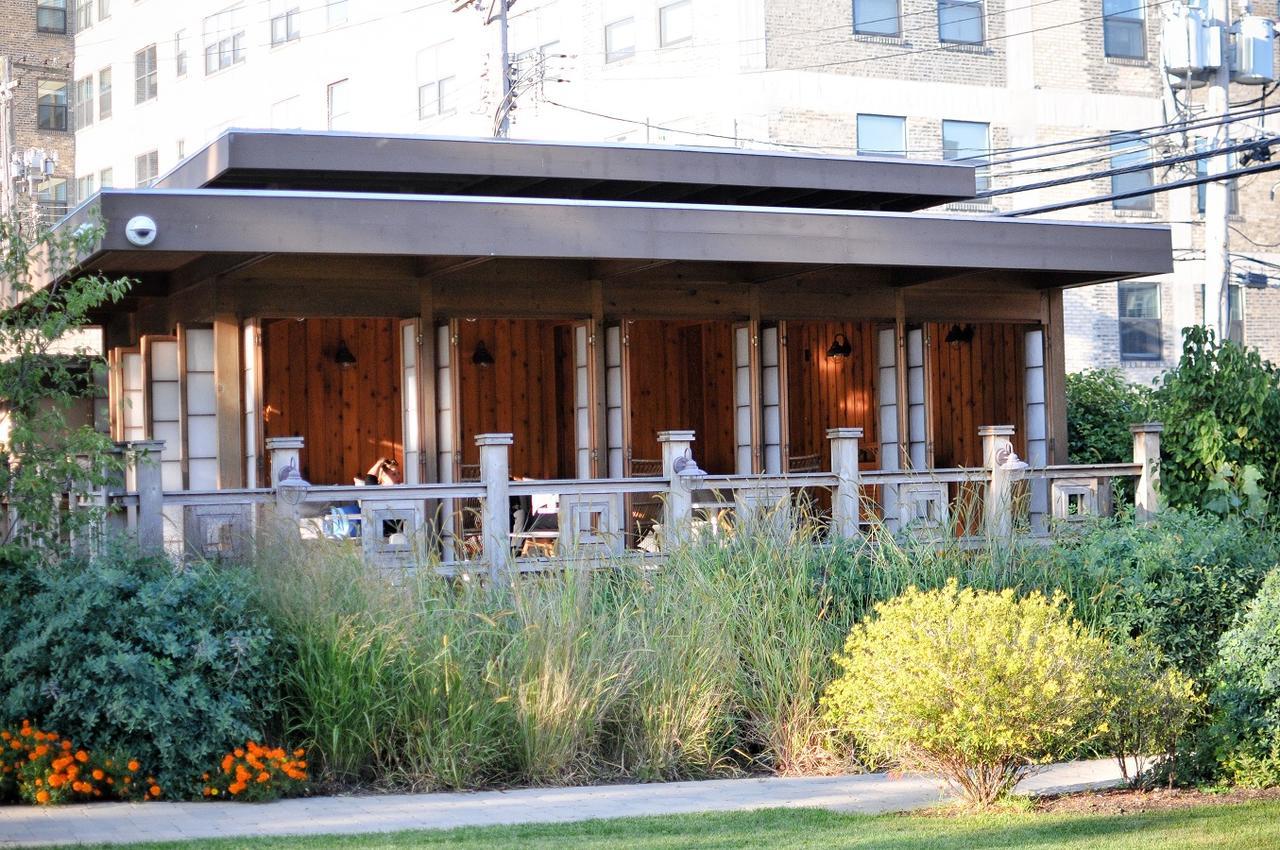 Frank Lloyd Wright's Emil Bach House *