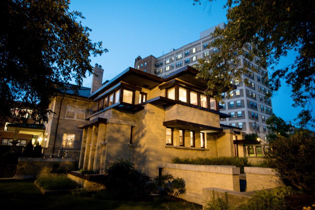 Frank Lloyd Wright's Emil Bach House *
