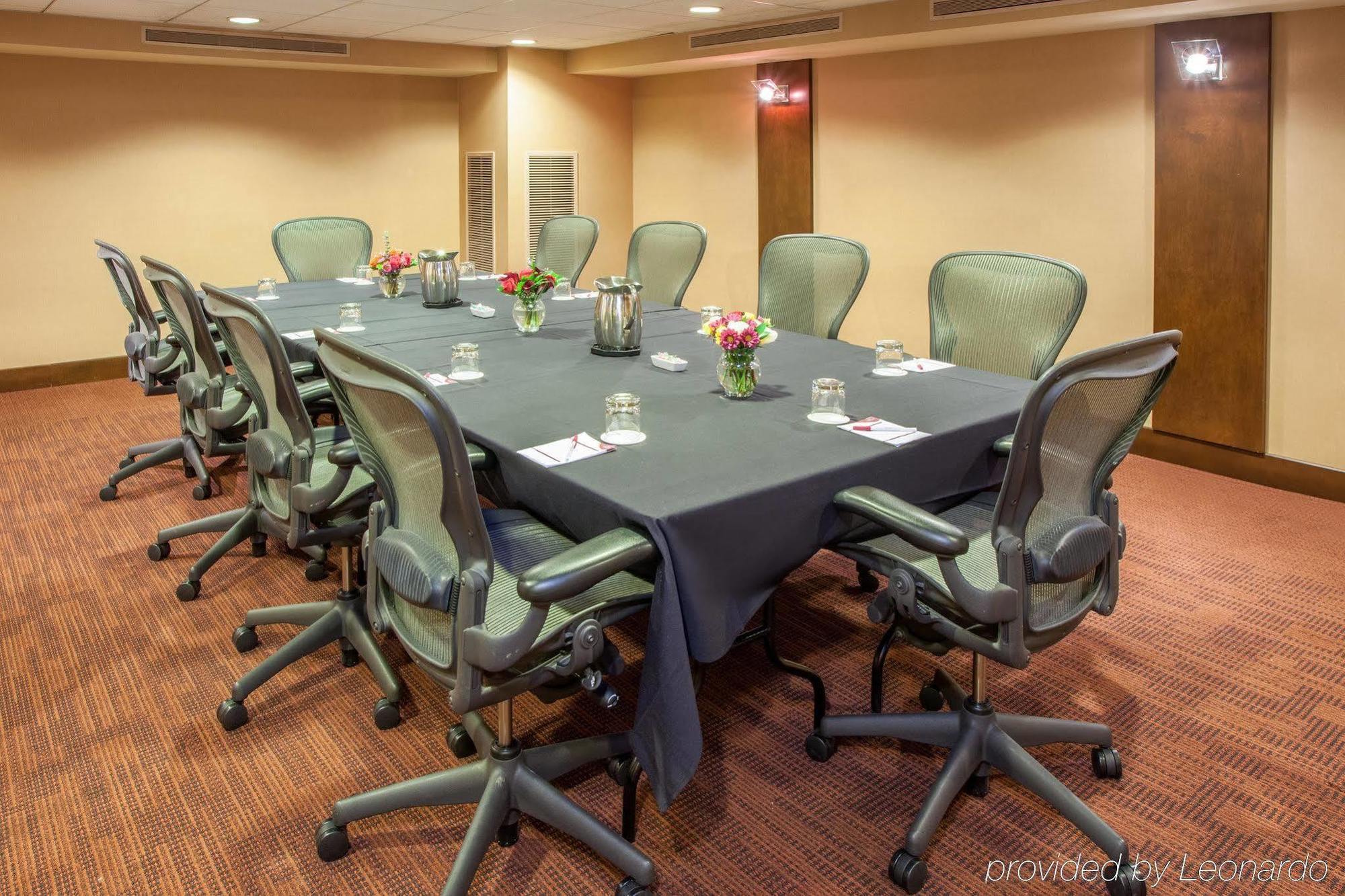 Crowne Plaza - West Loop By Ihg