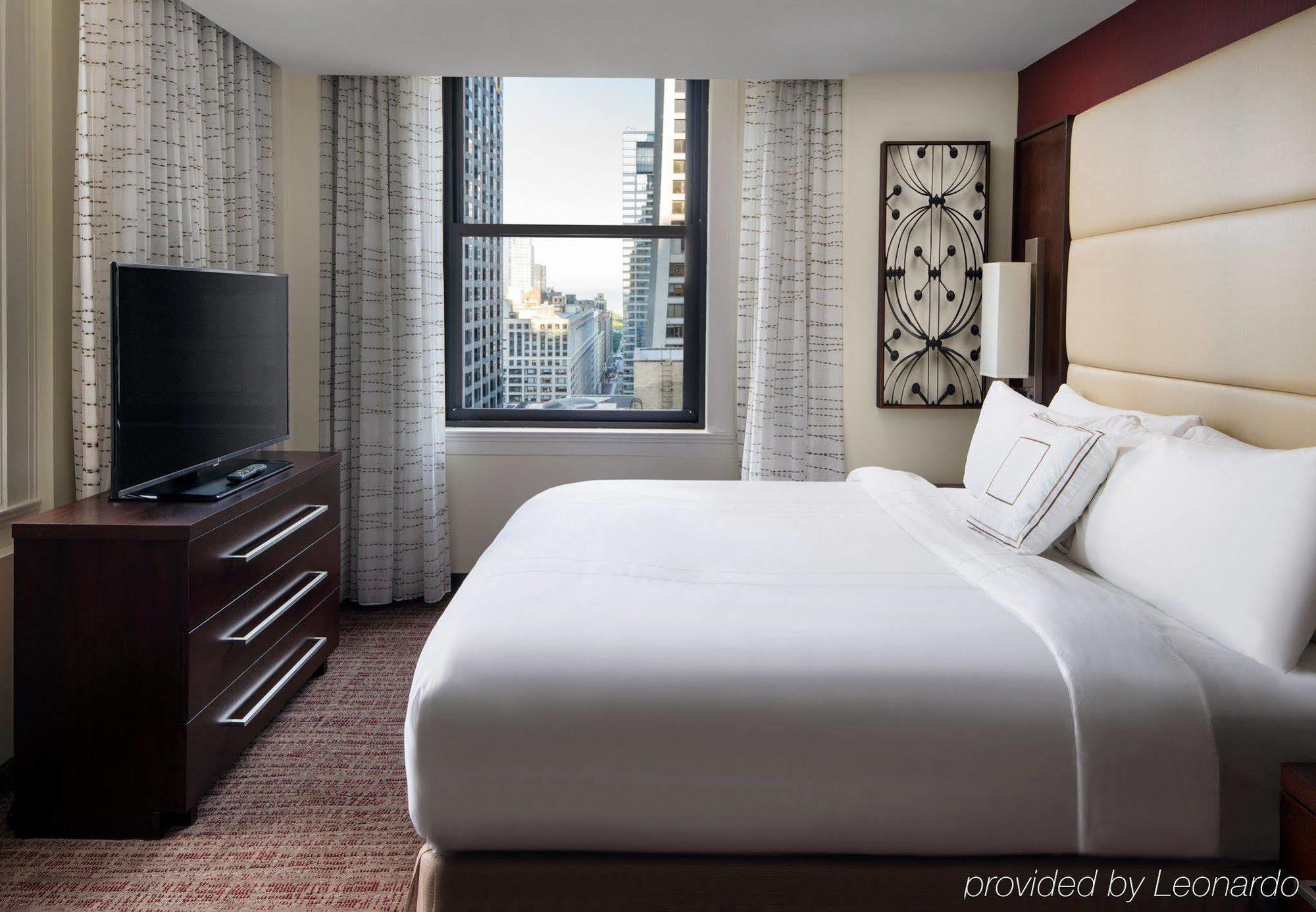 Hotel By Marriott Downtown/loop