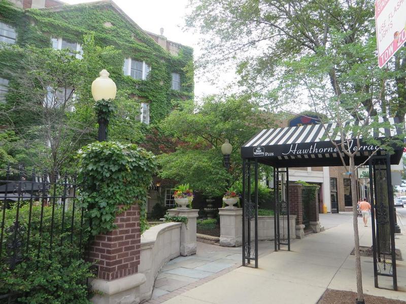 Western Hawthorne Terrace Hotel Chicago