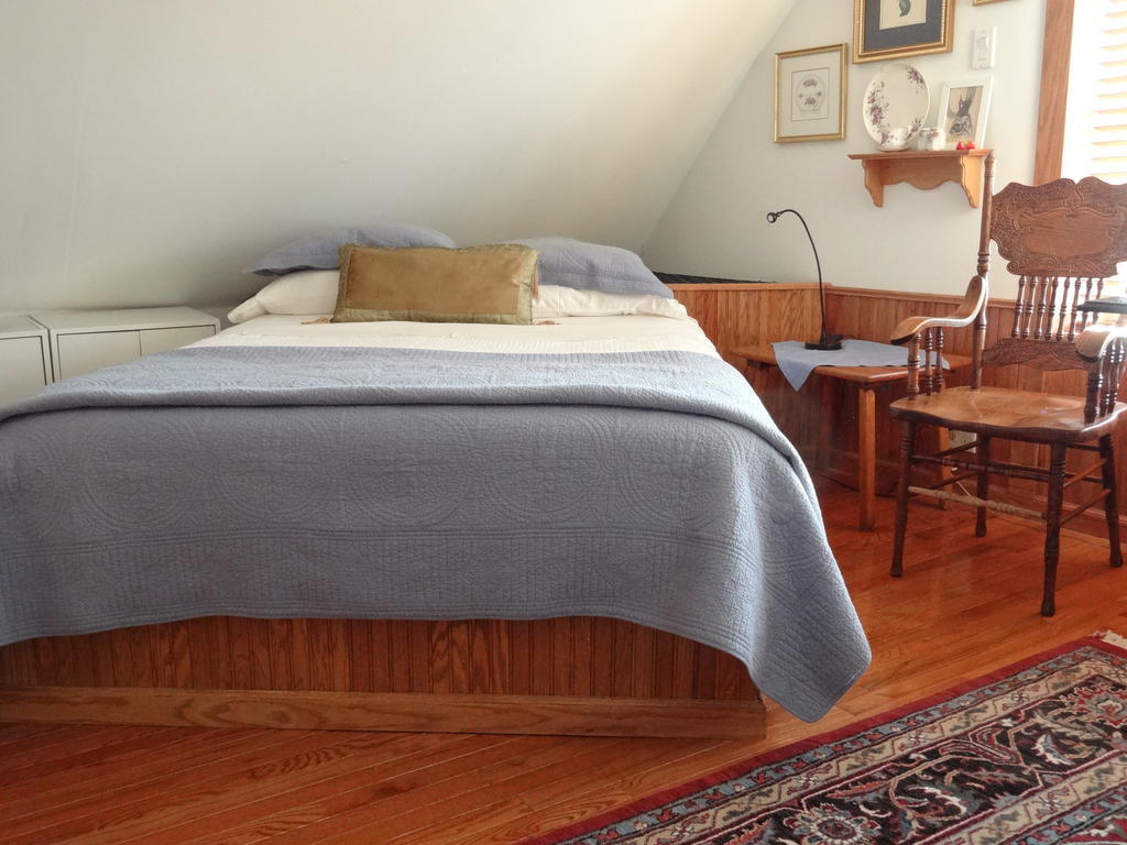 House Of Two Urns Bed & Breakfast 3*