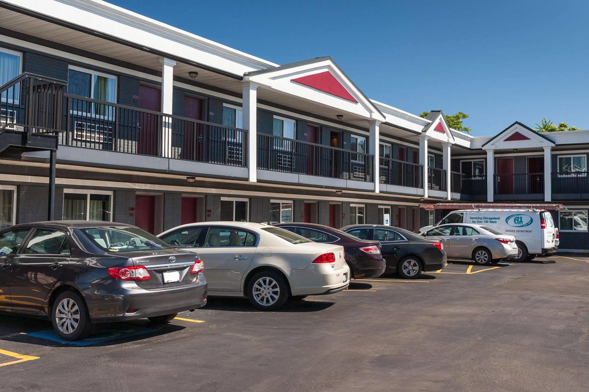 Motel Carlton Midway 2*