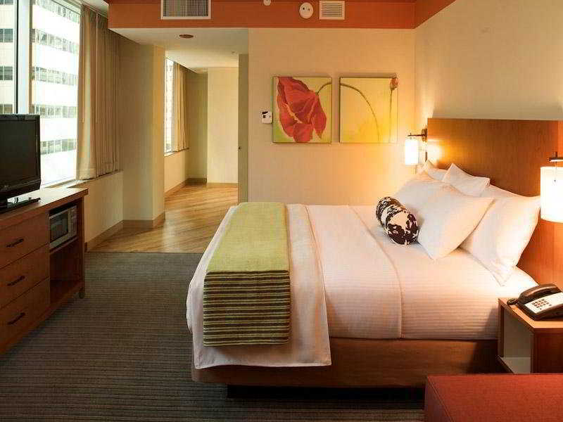 La Quinta By Wyndham Downtown Chicago