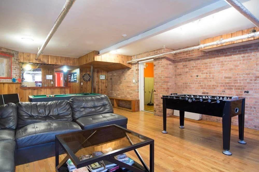 Wrigley - (adults Only) Hostel *
