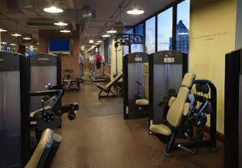 Oakwood At Millennium Park Plaza Aparthotel 3*