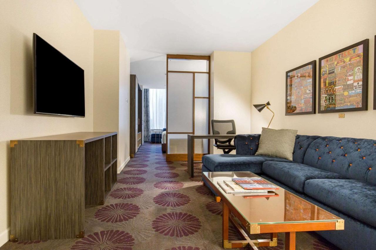 Hotel The Collection Magnificent Mile Chicago