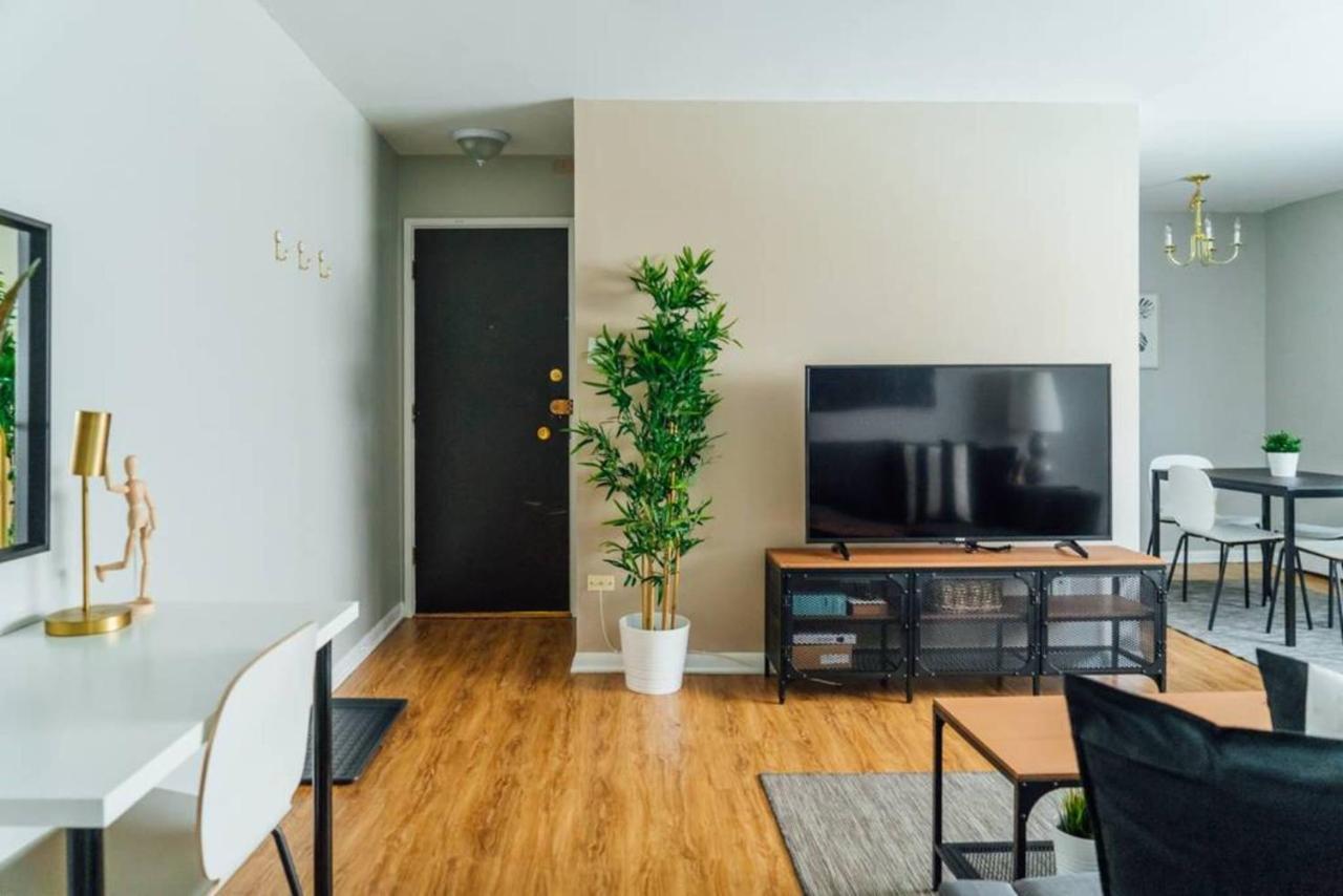 1br Stylish Apartment, Perfect For Getaway - Oakdale 201 Apartment Chicago
