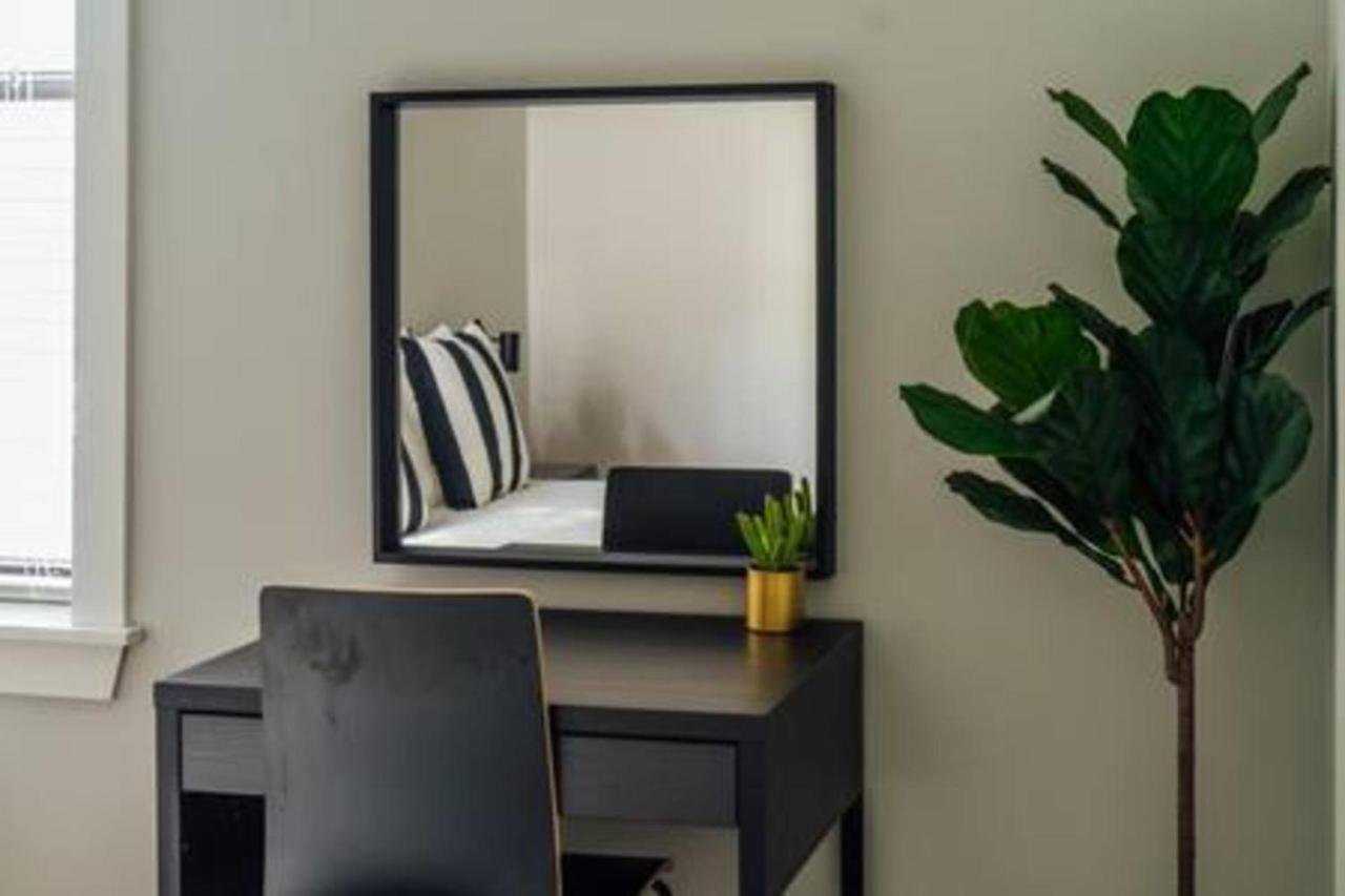 Apartment Convenient & Newly Decorated 1br - Roscoe 1d